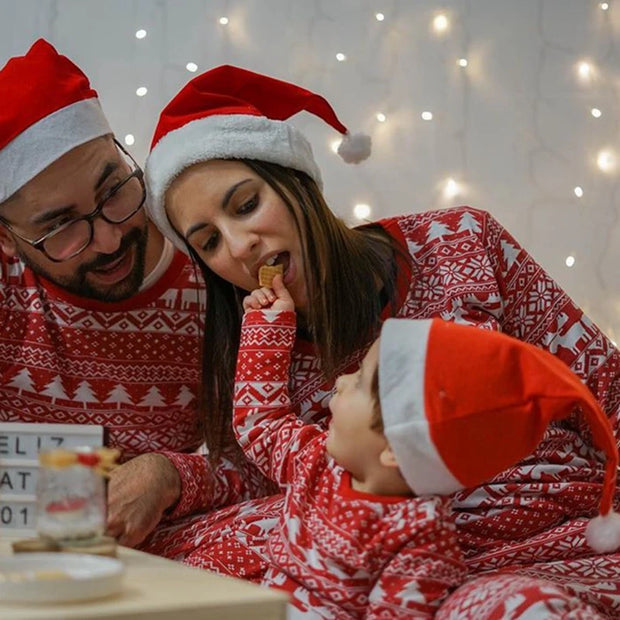 Matching Christmas Pajamas for FamilyFlexora€13.22